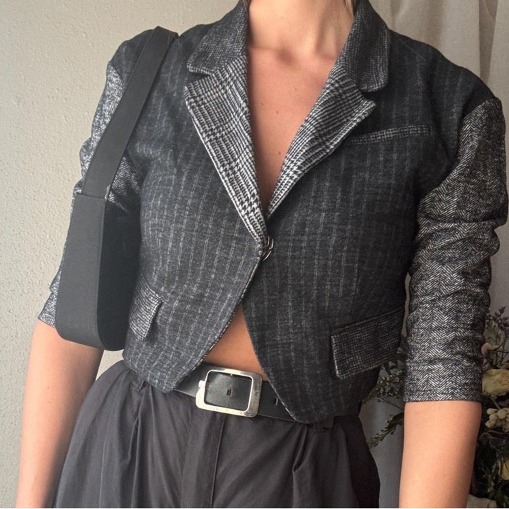 Vintage Diane Von Furstenberg Cropped Shrunken Striped Herringbone Blazer Sz‎ 6 - Picture 5 of 13